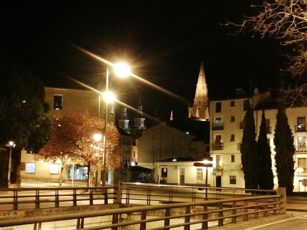 Apartamento Turistico Santiago Logroño Eksteriør bilde