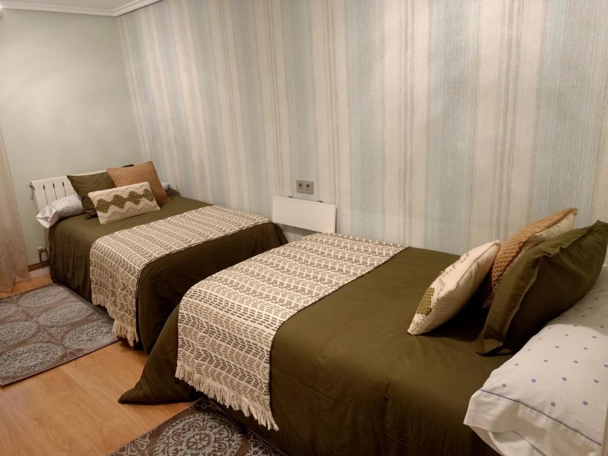 Apartamento Turistico Santiago Logroño Eksteriør bilde