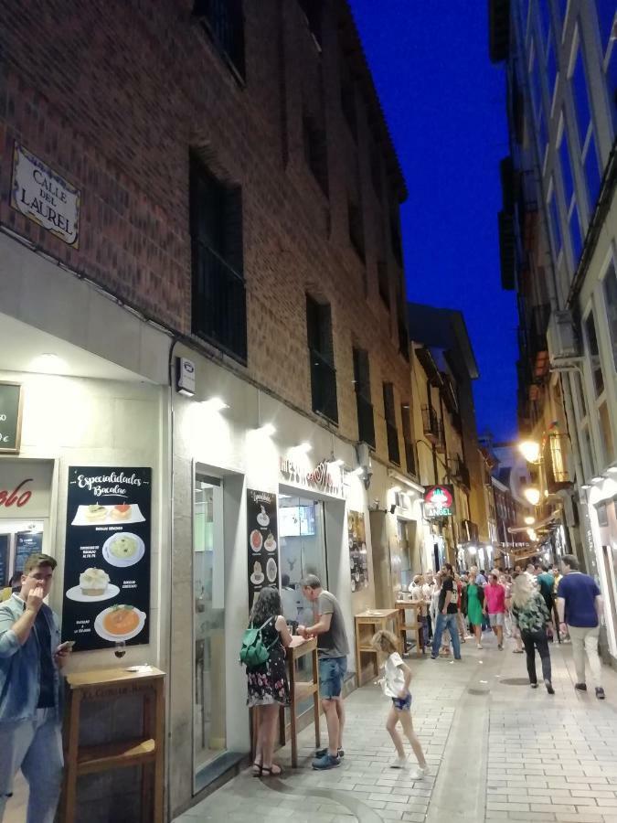 Apartamento Turistico Santiago Logroño Eksteriør bilde