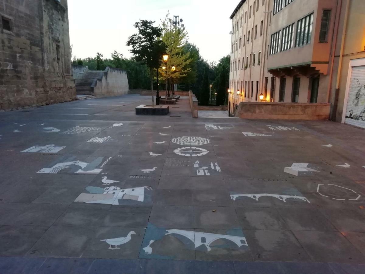 Apartamento Turistico Santiago Logroño Eksteriør bilde