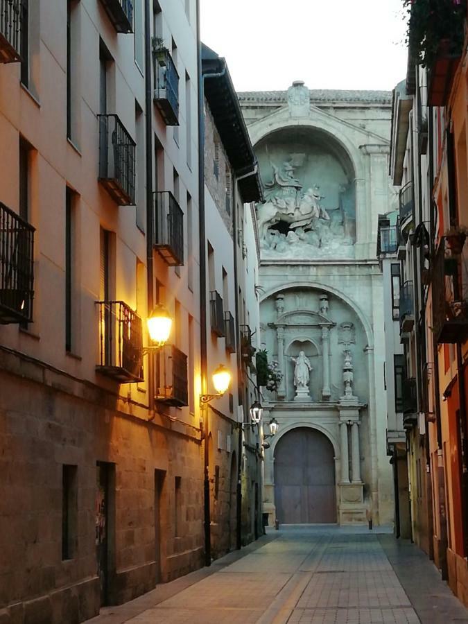 Apartamento Turistico Santiago Logroño Eksteriør bilde